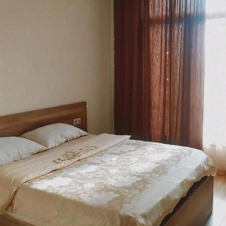 Tikas Home Апартаменты Tbilissi Extérieur photo