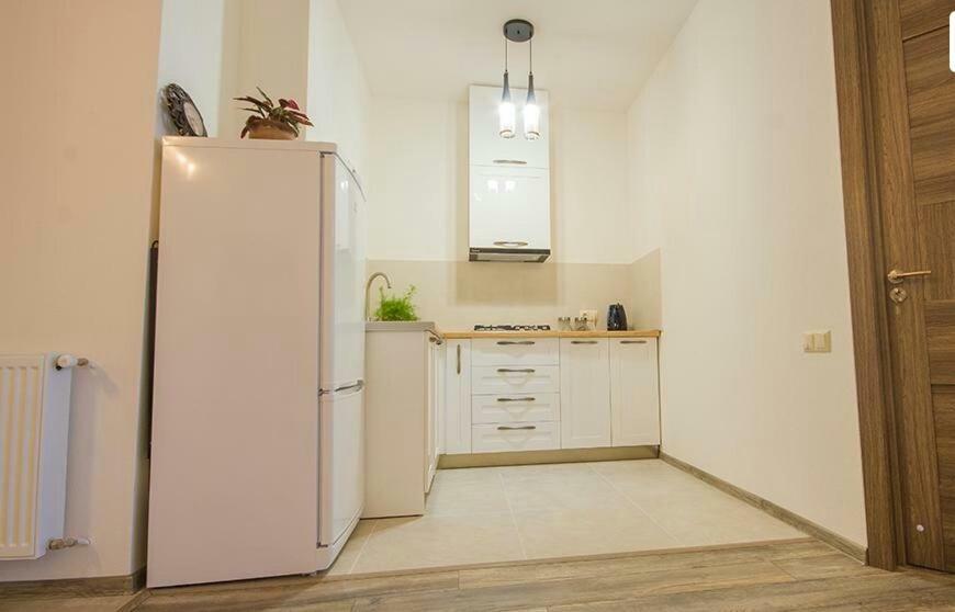 Tikas Home Апартаменты Tbilissi Extérieur photo